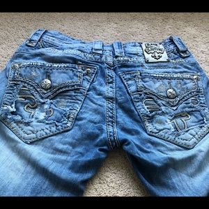Rock revival Chester distressed size 29